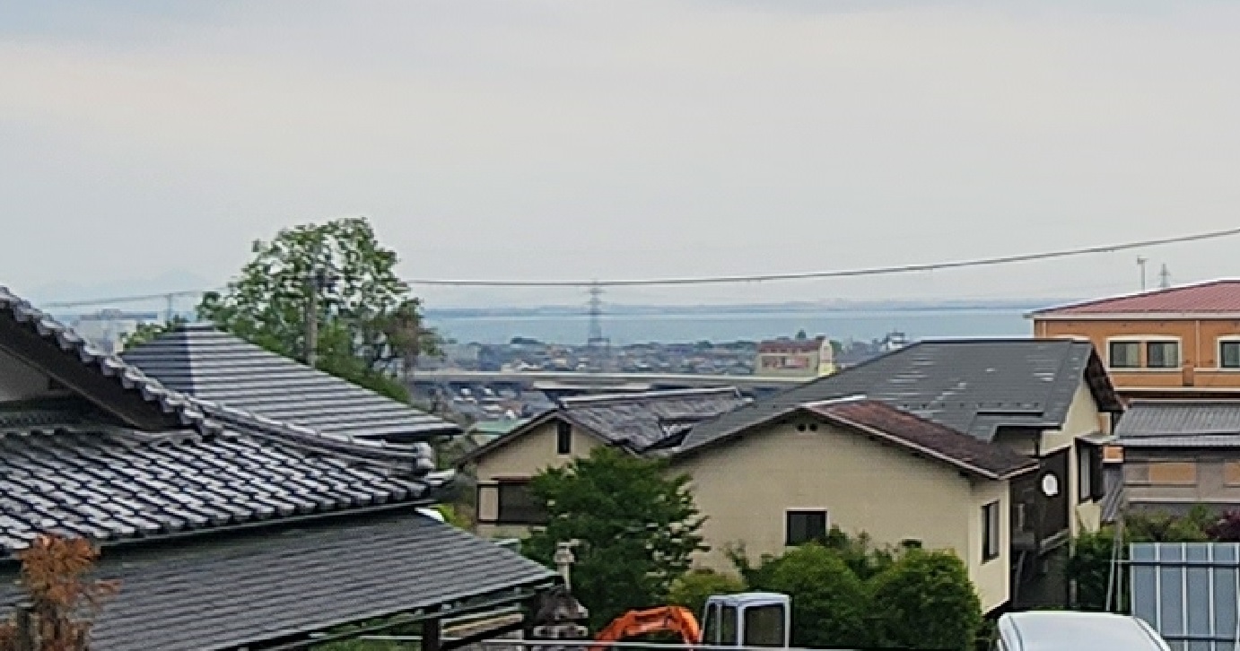 琵琶湖の顔色を伺いながら　滋賀県大津市坂本　