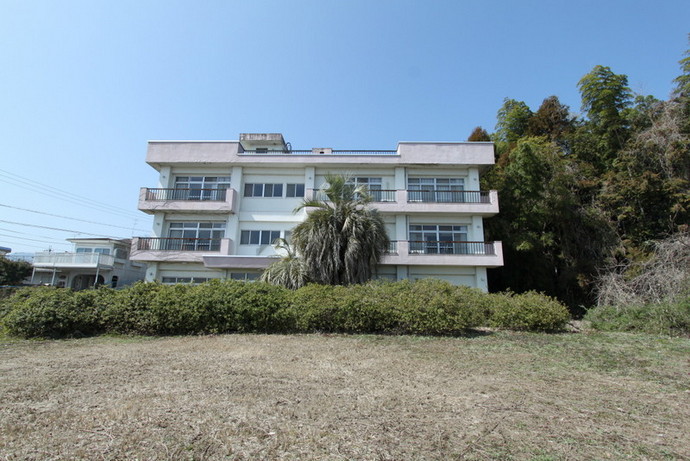 （価格変更）元保養所 湖西LA計画　マイホームに！　大津市衣川400坪